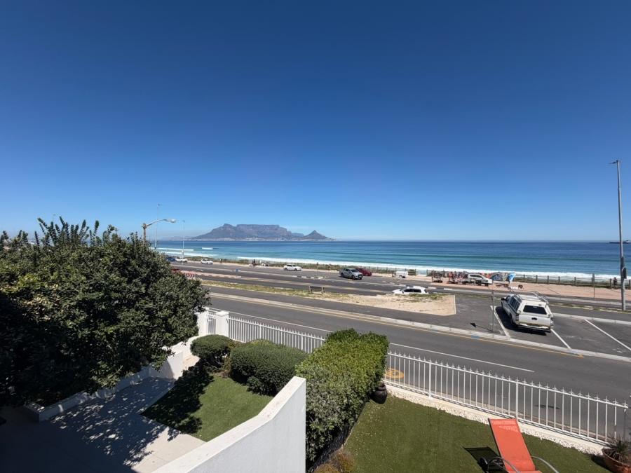 To Let 2 Bedroom Property for Rent in Bloubergstrand Western Cape